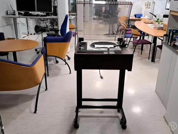 Technics SL-1000 MKIIP levysoitin