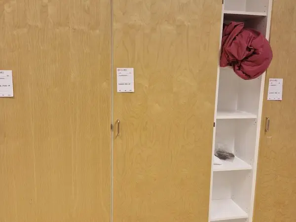 Kaappisänky (nro 213) tila 1. Huone 23