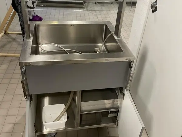 Electrolux kylmäallas