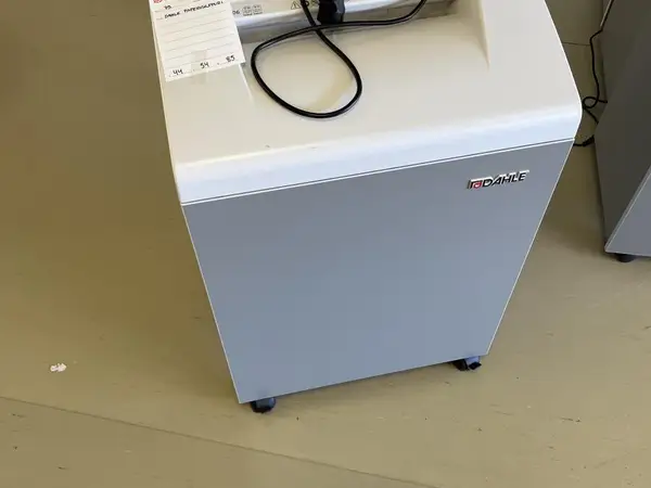 DAHLE PAPERISILPPURI (nro 79) tila E2 Aula Odotus