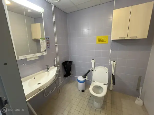 INVA WC-KALUSTEET (nro 26) tila E2 Dialyysi 021b
