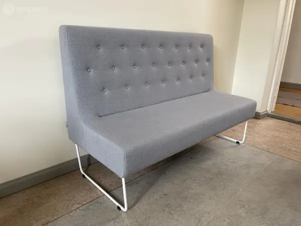 Sancal- sohva (nro 496) tila 3. krs 3