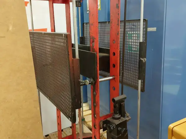 Hydrauliprässi Allegri