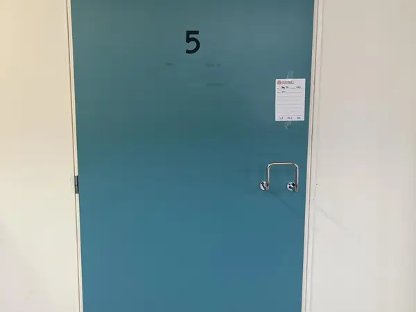 OVI (nro 56) tila D1 Leikkaussalit 029