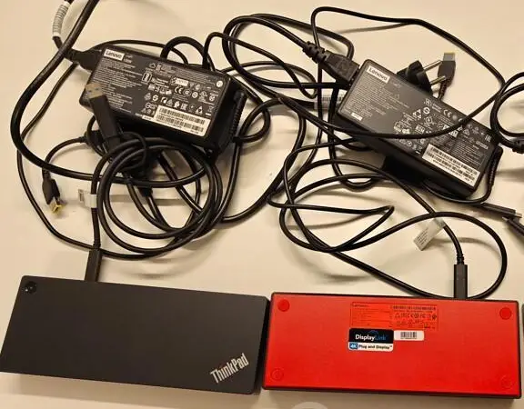 Lenovo ThinkPad Hybrid USB-C with USB-A Dock -porttitoistin, Tampere