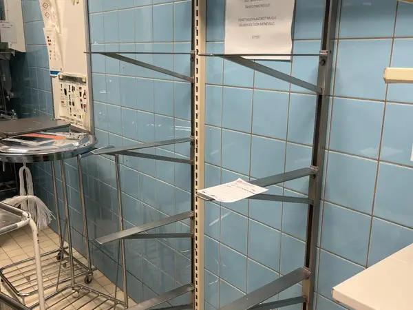 RST-Hyllykannakkeet 2kpl (nro 111) tila E1 Röntgen 156