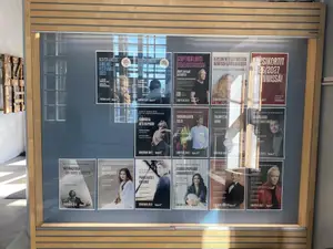 Julistekaappi