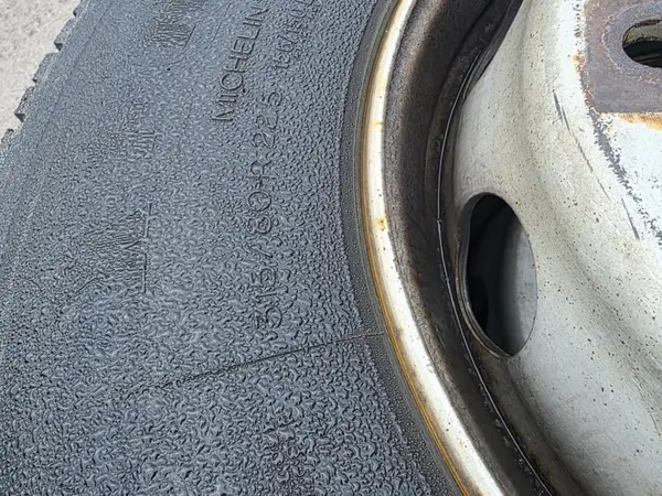 Michelin 315/80 R22.5 156/150L, talvirenkaat