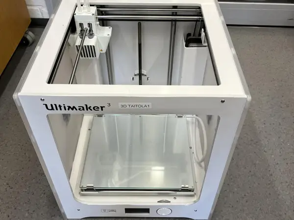 3D-tulostin Ultimaker 3 (9670)
