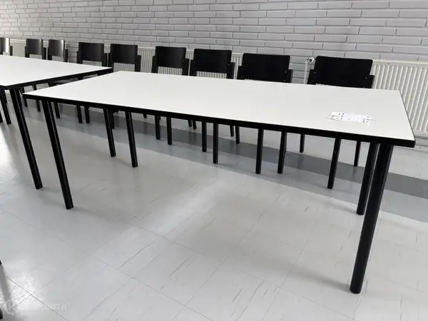 Salin pöydät 6kpl (nro 48) tila 1 krs. Sali