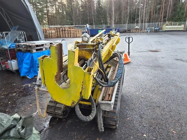 A-Sondi 204/monitoimikairavaunu