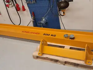 Konecranes SCUW-I 500 kg kääntöpuominosturi + KULI 250 kg sähkönostin
