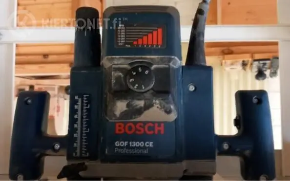 Bosch GOF 1300 jyrsin ja jyrsinpöytä