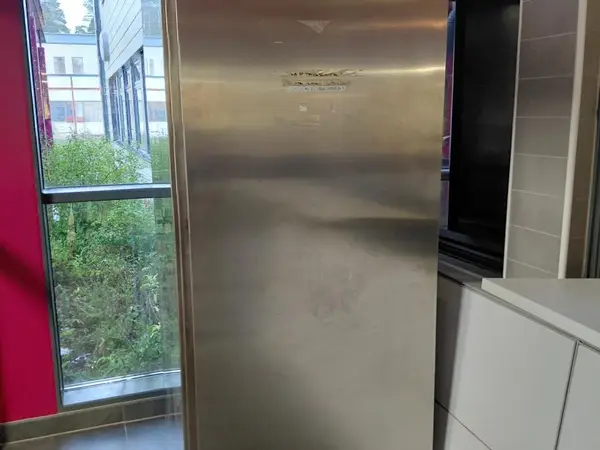 Jääkaappi