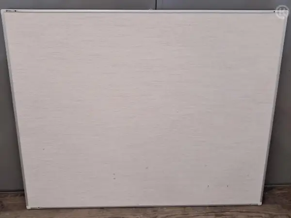 Ilmoitustaulu (nro 1302)
