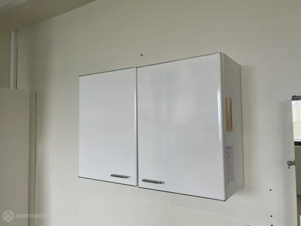 Kaappi (nro 518) tila D5 070