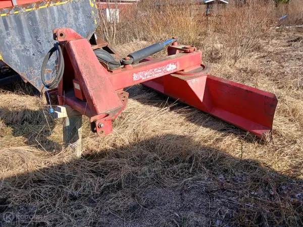 Vama 250 traktorin takalana