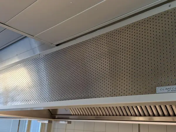Ammattikeittiön huuva Climecon (nro3)