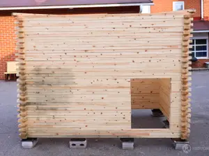 Monikäyttöinen ja muunneltava puurunkorakennus