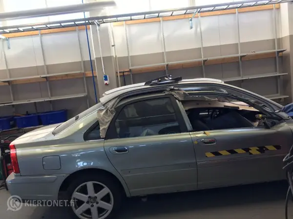 Volvo S80 varaosiksi