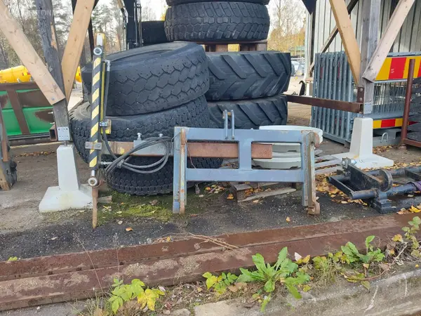 Viitoituskoneen piikki