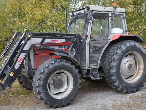 Massey Ferguson 390-4X4