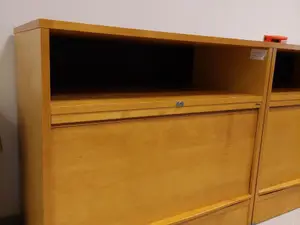 ISKU, matala rulokaappi avohyllyllä, Tampere (49) 2 kpl