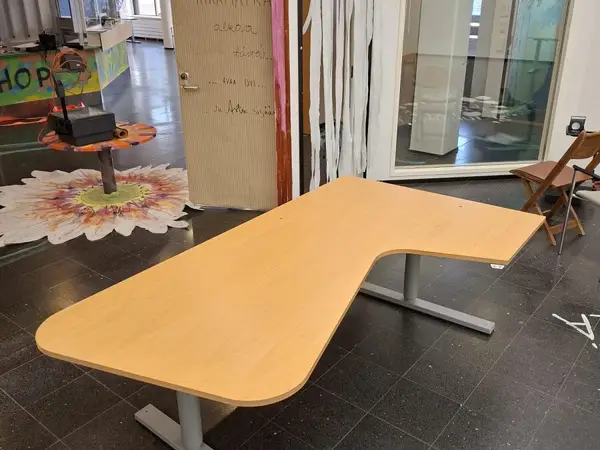 Sähköpöytä