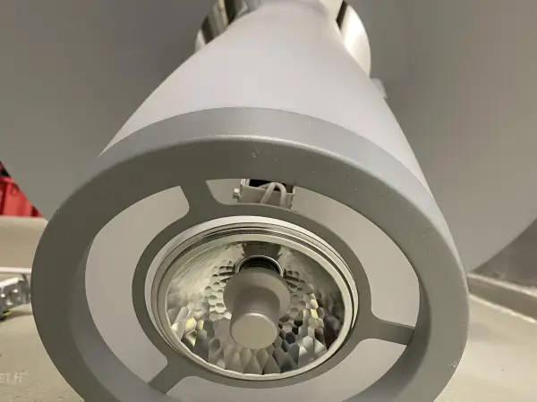Fagerhult Liverti -riippuvalaisin Ø700 mm (Valaisin 11.)