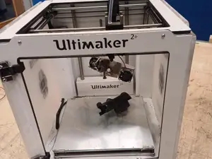 3D-tulostin (Ultimaker 2+) #9