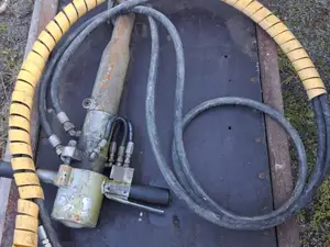 Hydraulinen iskuvasara