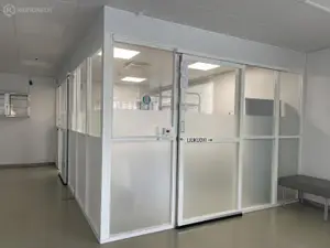 Seinät + liukuovet (nro 183) tila D1 synnytyssalit AULA