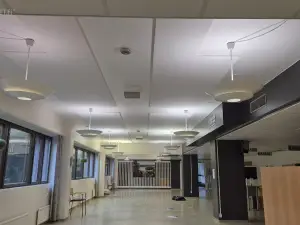 Valaisimet 12 kpl (nro 305) tila E2 Aula kahvio