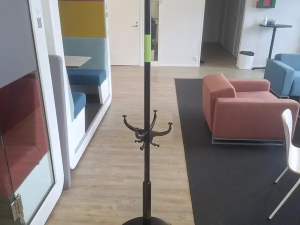 Naulakko, musta, Ikea
