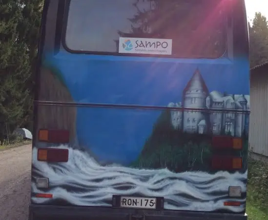 Bussi/kuorma-auto