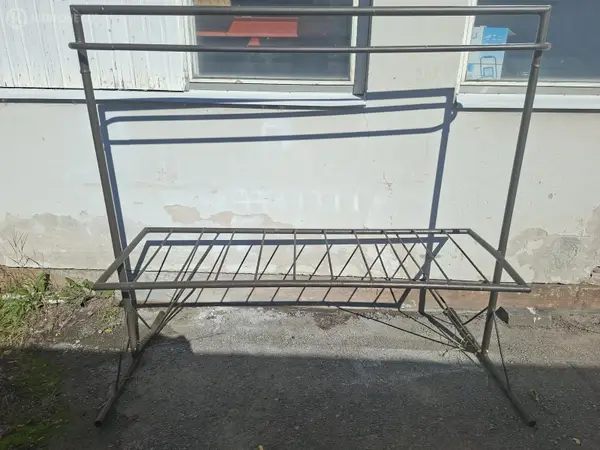 Mattoteline
