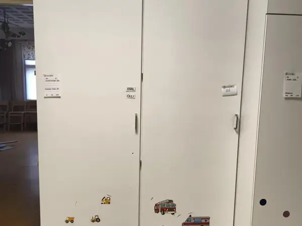 Kaappisängyt 2 kpl (nro 102) tila 1. Huone 12