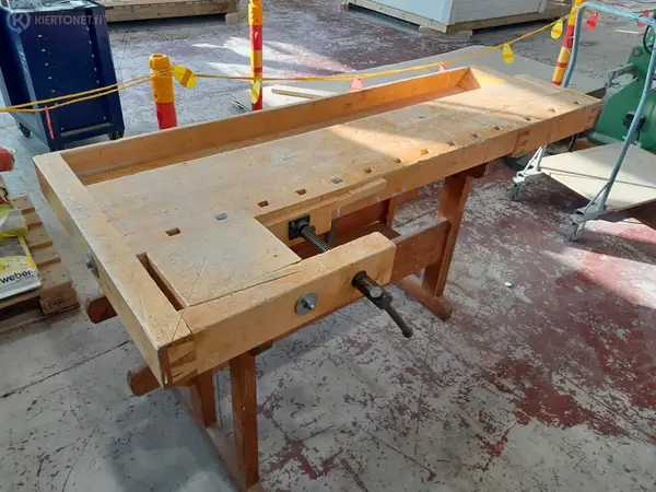 Höyläpenkki 1 kpl.