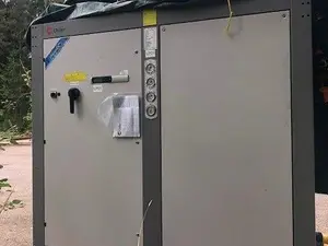 Tehokas Lämpöpumppu (maa/vesi)