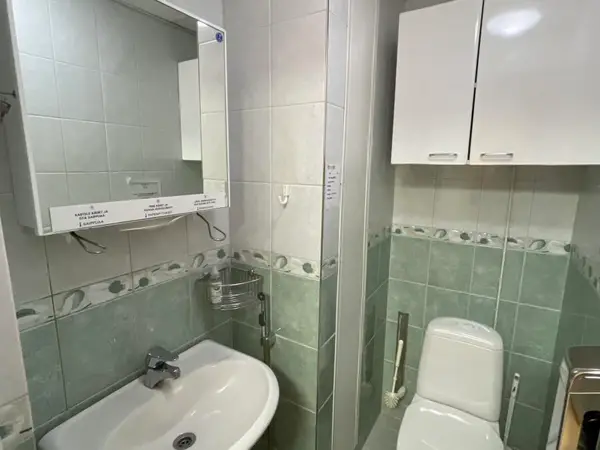 WC-kalusteet (nro 521) tila D3 101