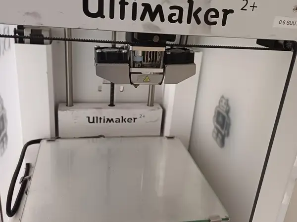 3D-tulostin (Ultimaker 2+) #3