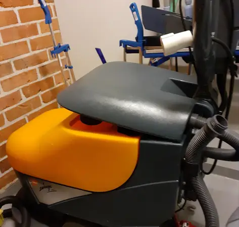 TASKI Swingo 455B, yhdistelmäkone