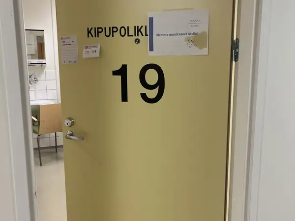 ÄÄNIERISEOVI (nro 293) tila E2 Kipupoliklinikka 107