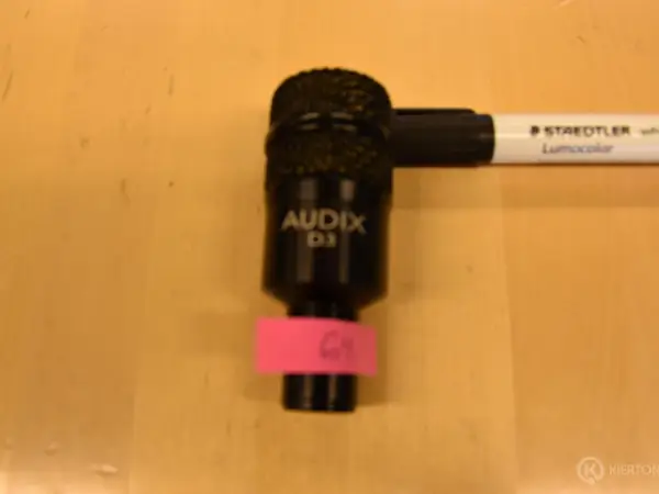 Rumpumikrofoni