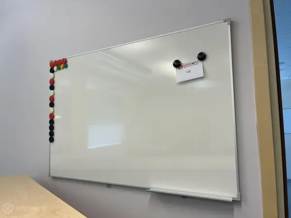 Valkotaulut 2 kpl (nro 168) tila E2 ortopedia 018