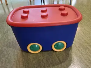Legoja ja legovaunu