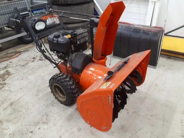 Lumilinko Ariens 1332 LE