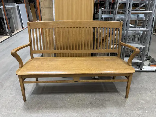 Billnäs puusohva (nro 553) tila 0 3