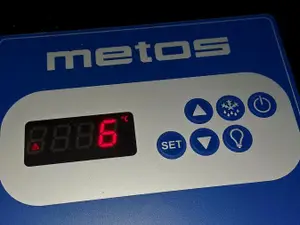 Metos jääkaappi 70cm leveä (nro 1)