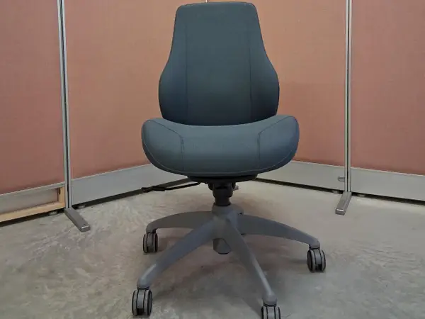 Toimistotuoli